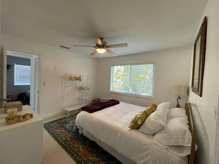 Jungle Cottage With Luxury Pool, Hot Tub And More! Lake Worth Beach Exterior photo