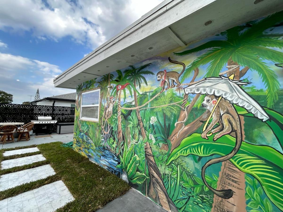 Jungle Cottage With Luxury Pool, Hot Tub And More! Lake Worth Beach Exterior photo